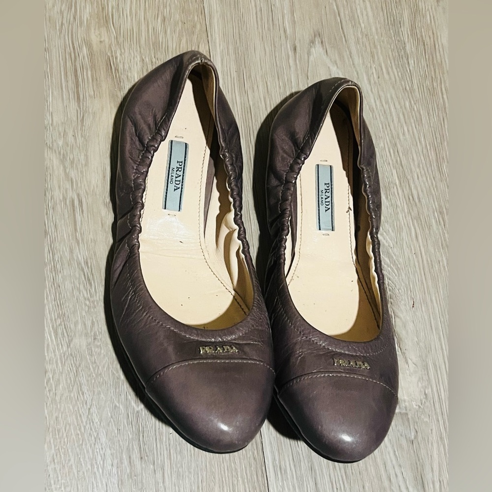 PRADA Logo GREY Leather Ballet Flat Shoe Ballerina GRAY